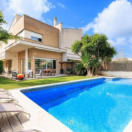 Martorell Planet Costa Dorada Cambrils Exterior foto